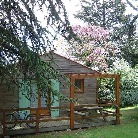 Les Chalets Du Domaine Des Soyeux Saint-Julien-Molin-Molette Buitenkant foto